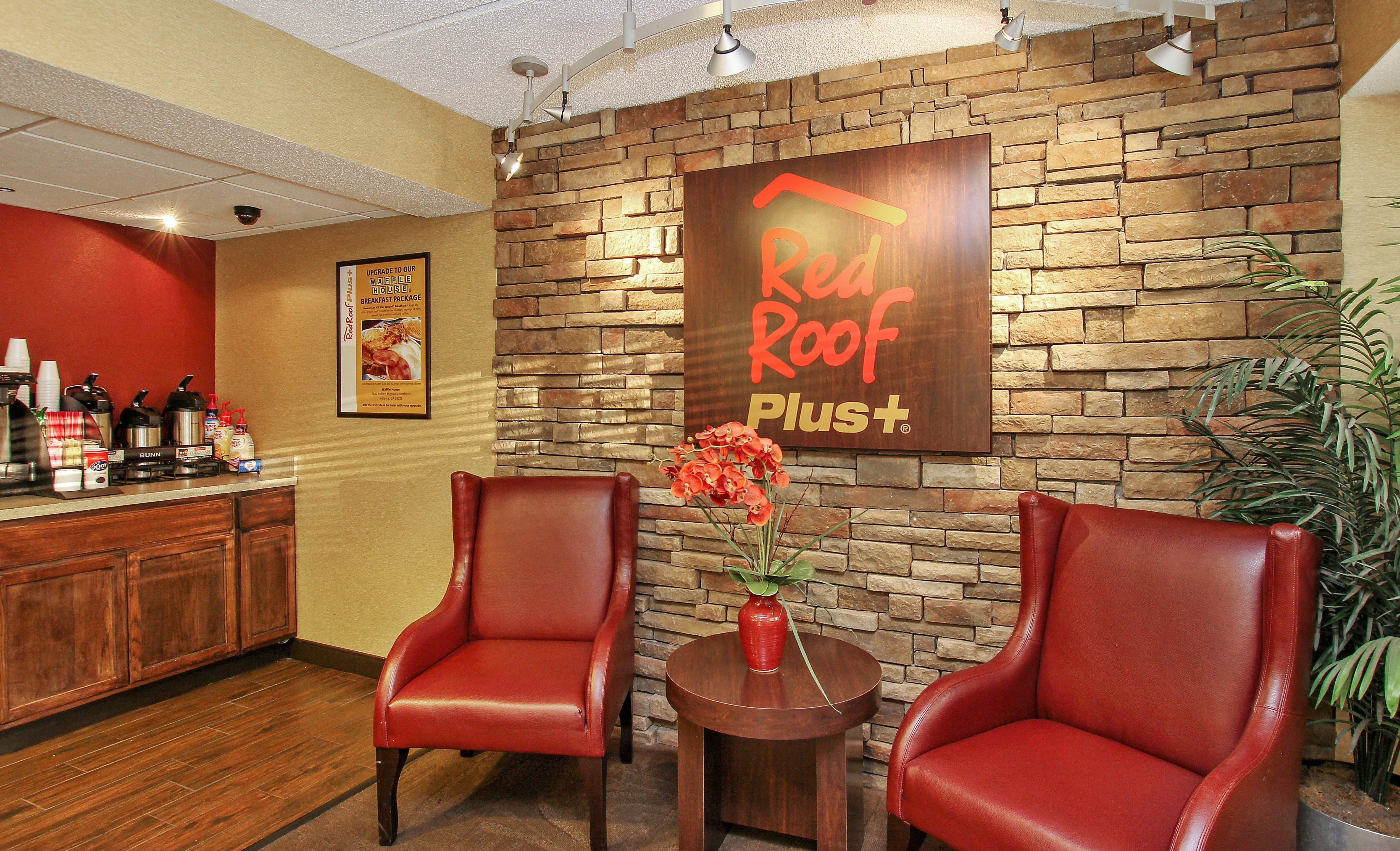 Red Roof Inn Plus+ Atlanta - Buckhead Druid Hills Exterior foto